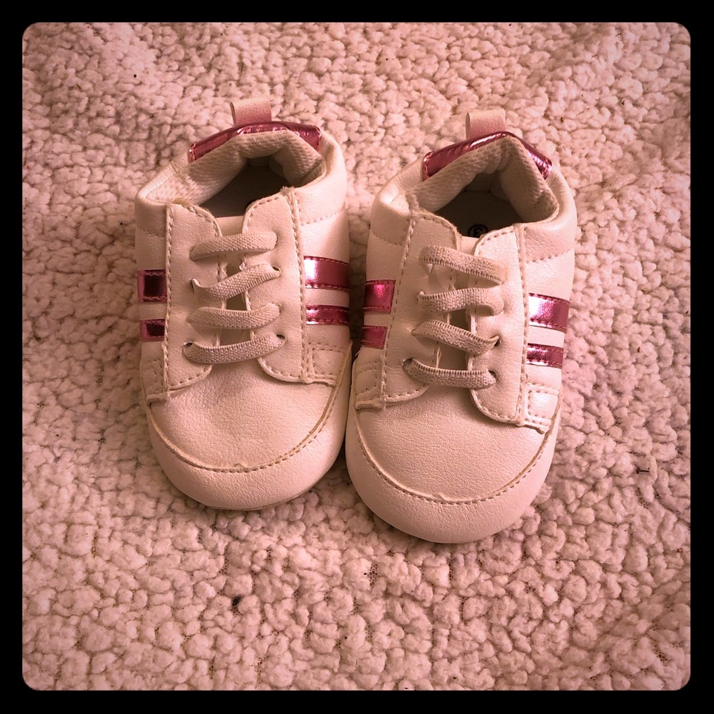 Baby shoes! Size 3 super cute!